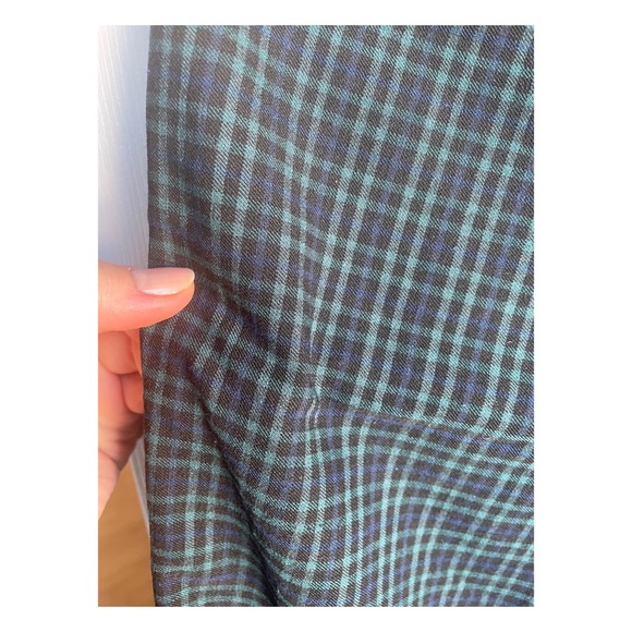 Hollister Checkered Pants - Picture 5 of 6